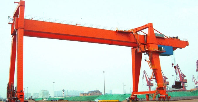 Cantilever gantry cranes from Ellsen