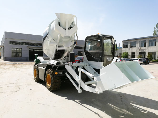 self loading concrete mixer 