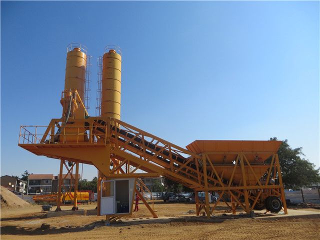 mobile concrete plant for sale in China