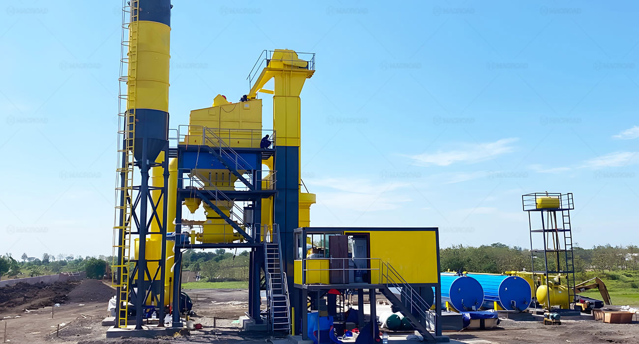 ALQ100 asphalt mixing plant in Indonesia